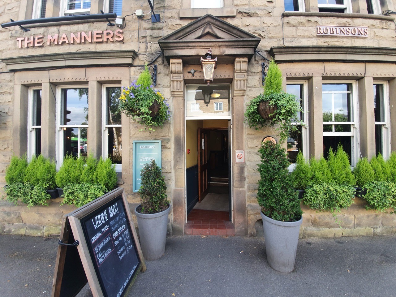 Camping – Day 1 (Bakewell – The Manners Pub)