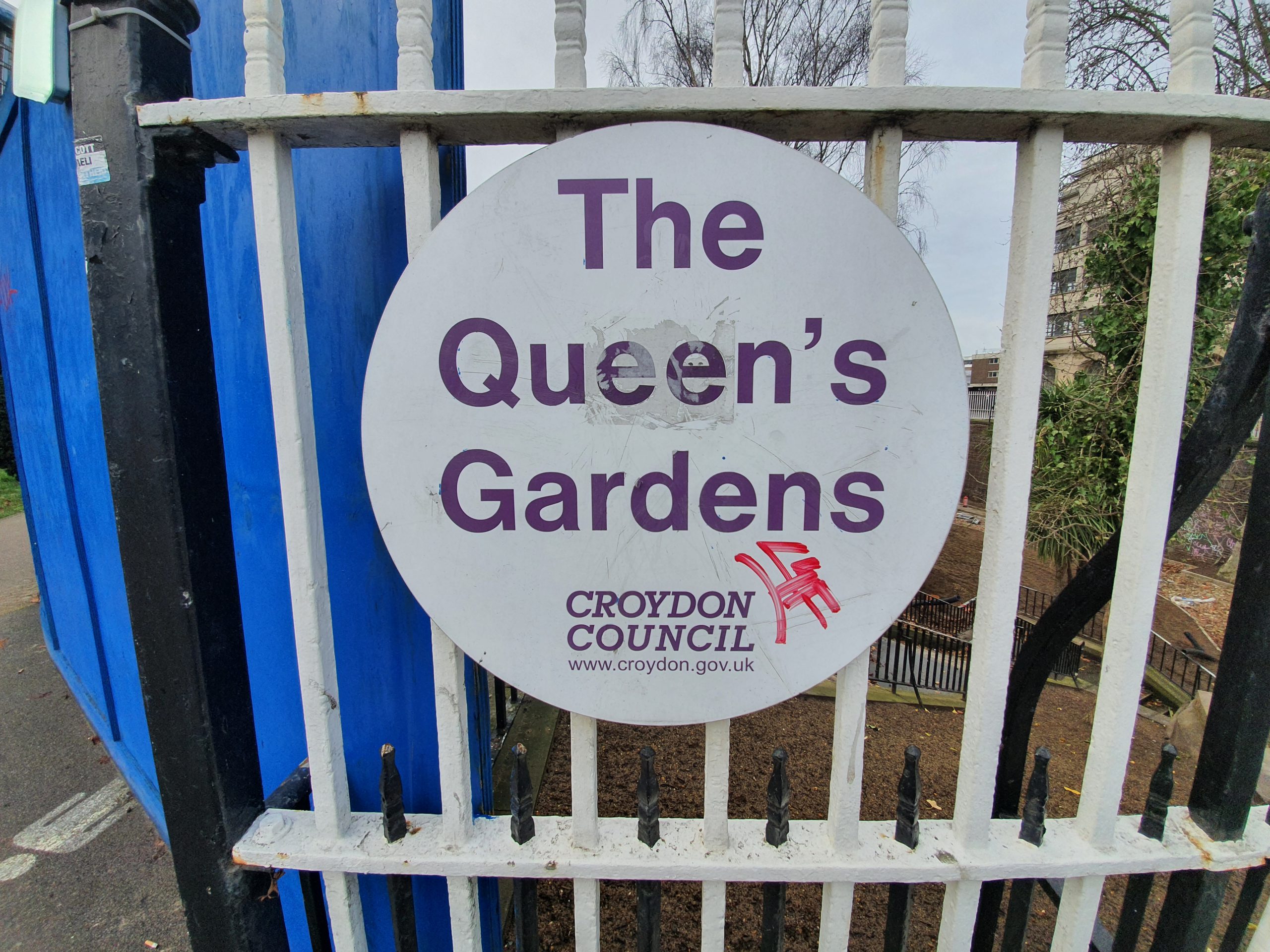 London – Croydon (Borough of) – Queen’s Gardens