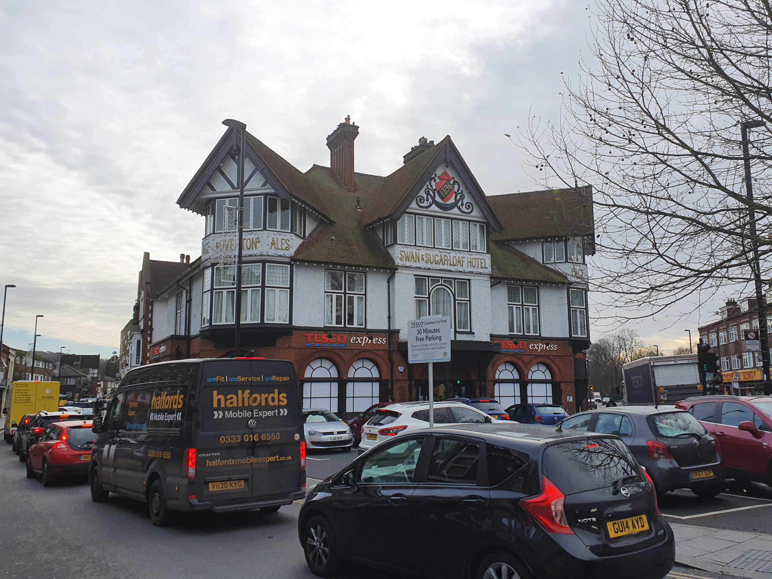 London – Croydon (Borough of) – Former Swan & Sugar Loaf