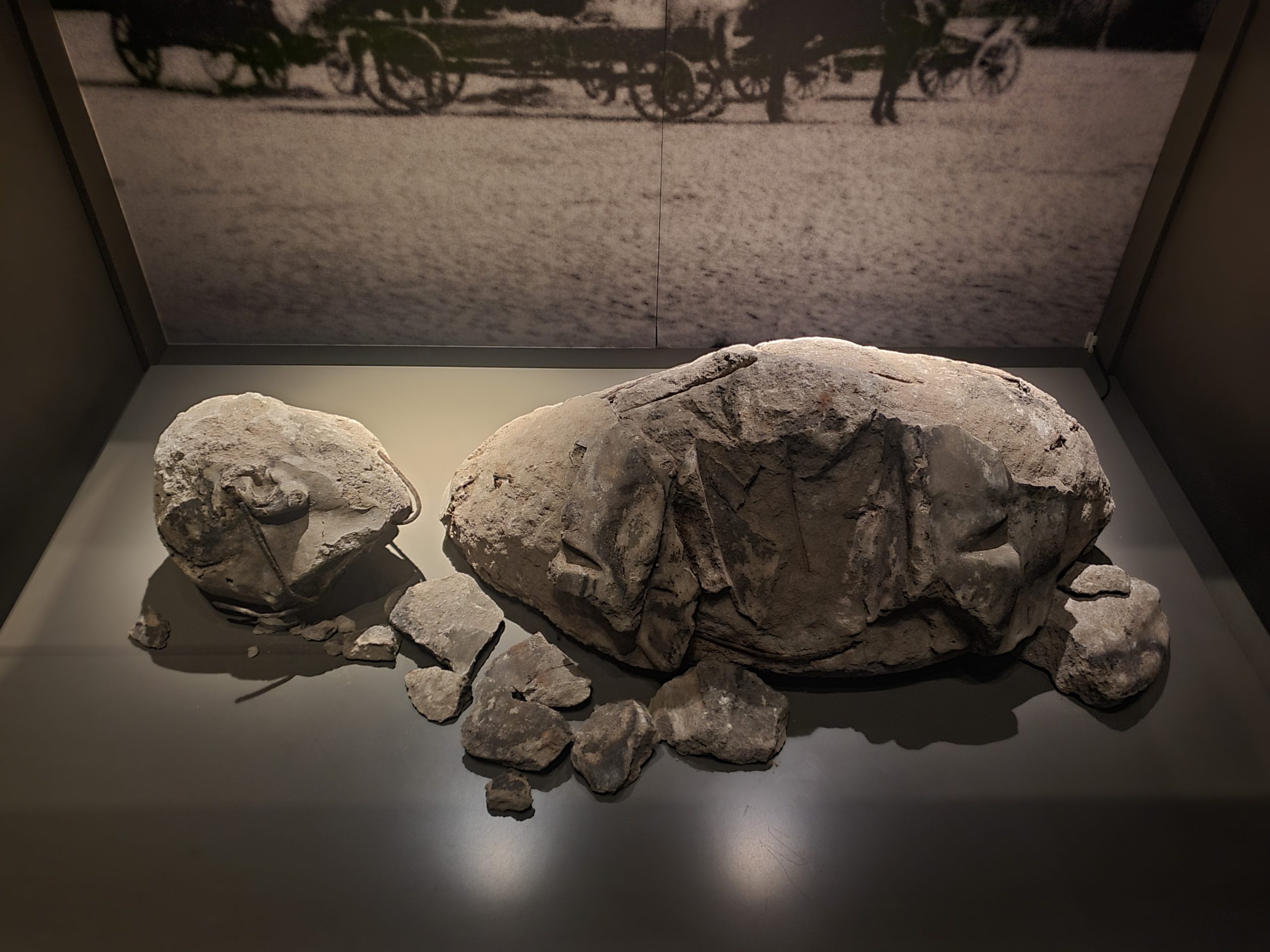 Gdansk – Museum of the Second World War (Damaged Statue of Lenin)