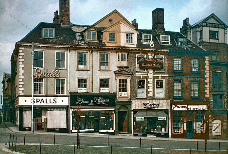 Norwich – London Street / Guildhall Hill (Old Image 1919 and New Image 2019)