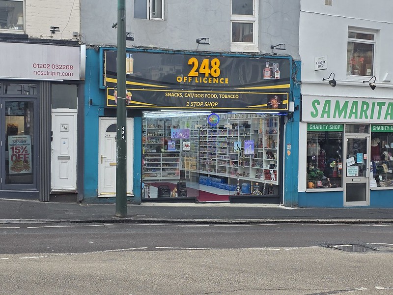 Bournemouth – For Your Snacks, Cat Food and Tobacco Needs