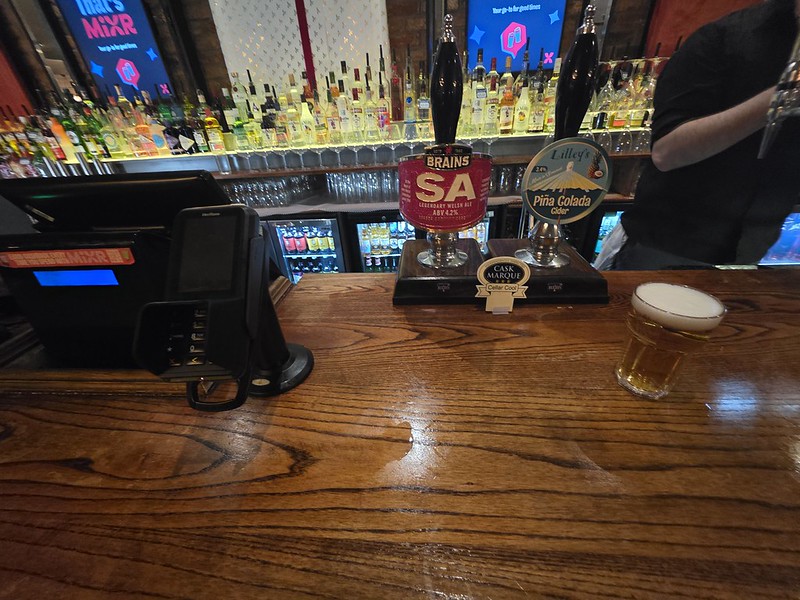 Cardiff – Henry’s Cafe Bar