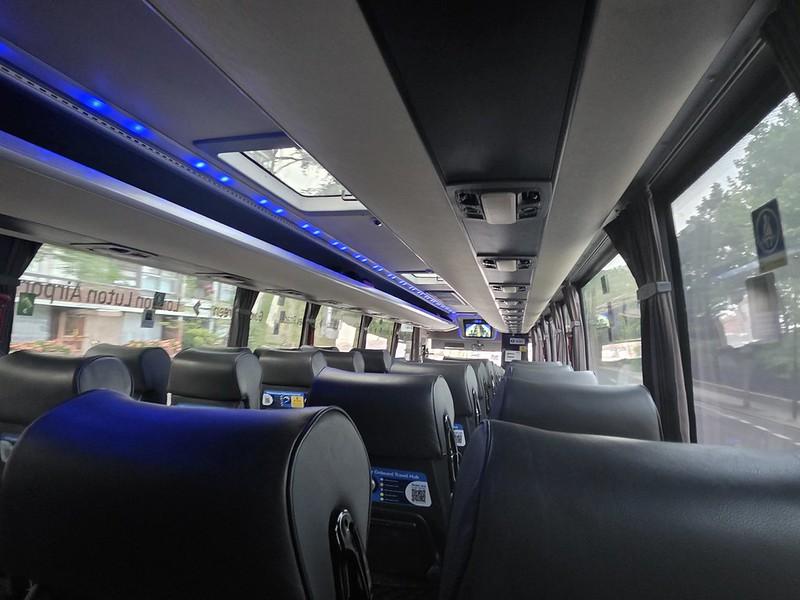National Express : London Luton to London Victoria Coach Station