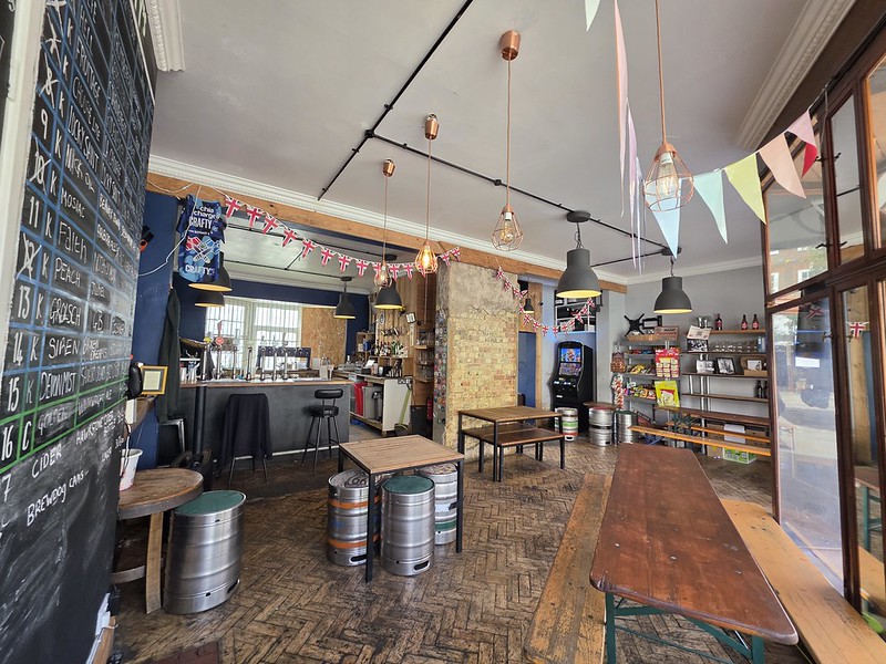 Letchworth Garden City – Crafty’s Beer Shop