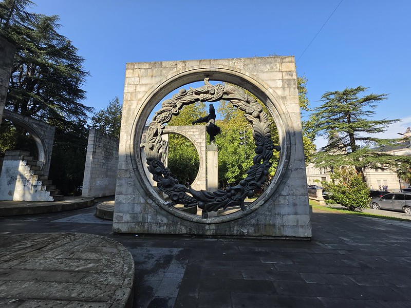 Kutaisi – The Glory to Labour Monument