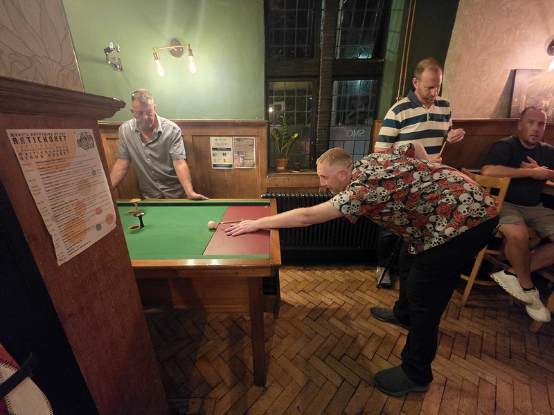 Norwich – Bar Billiards (Game 11 – Artichoke Hearts vs Red Lion)